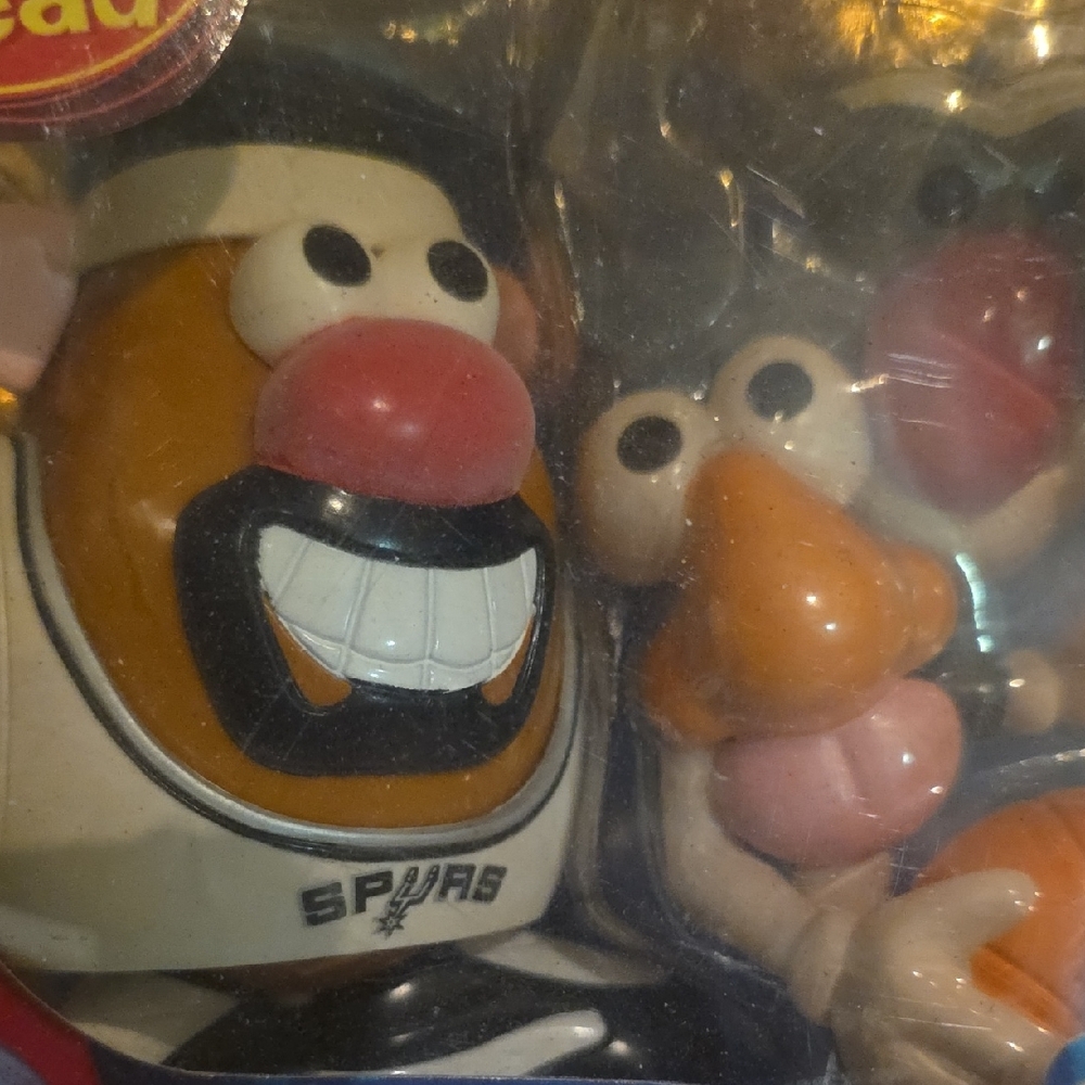 NBA Sports Spuds Mr. Potato Head Toy - Picture 3 of 4